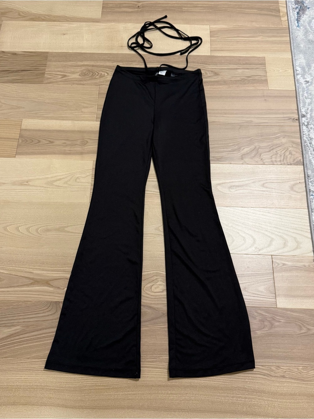 H&M Black Flared Leggings with Strappy Waist
